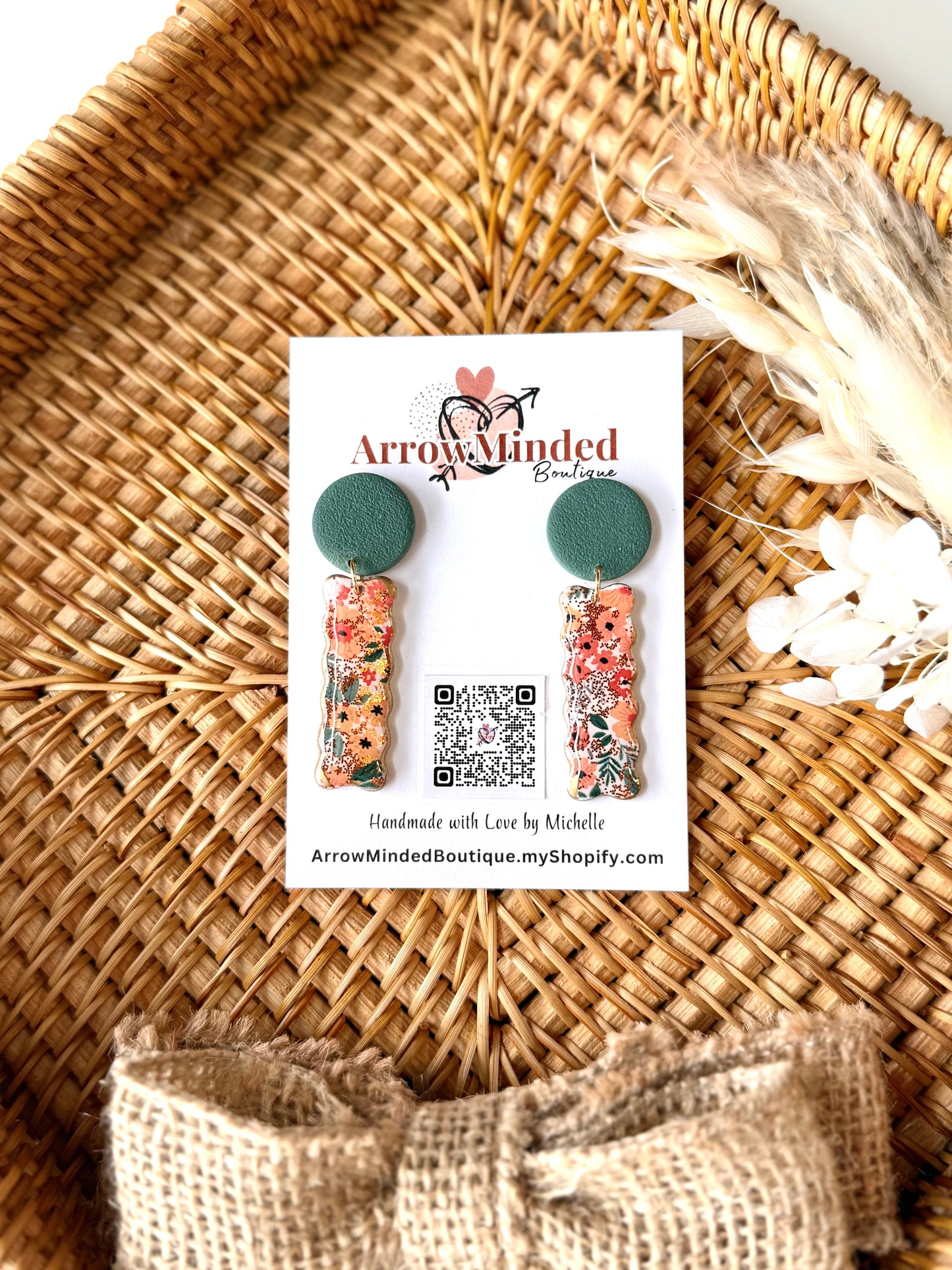 Handmade Emerald Bloom Statement Collection