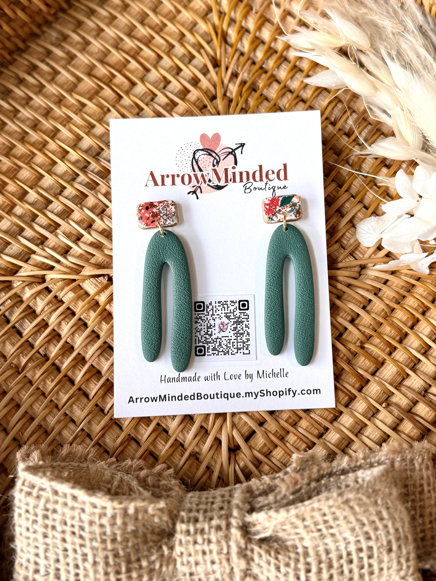 Handmade Emerald Bloom Statement Collection