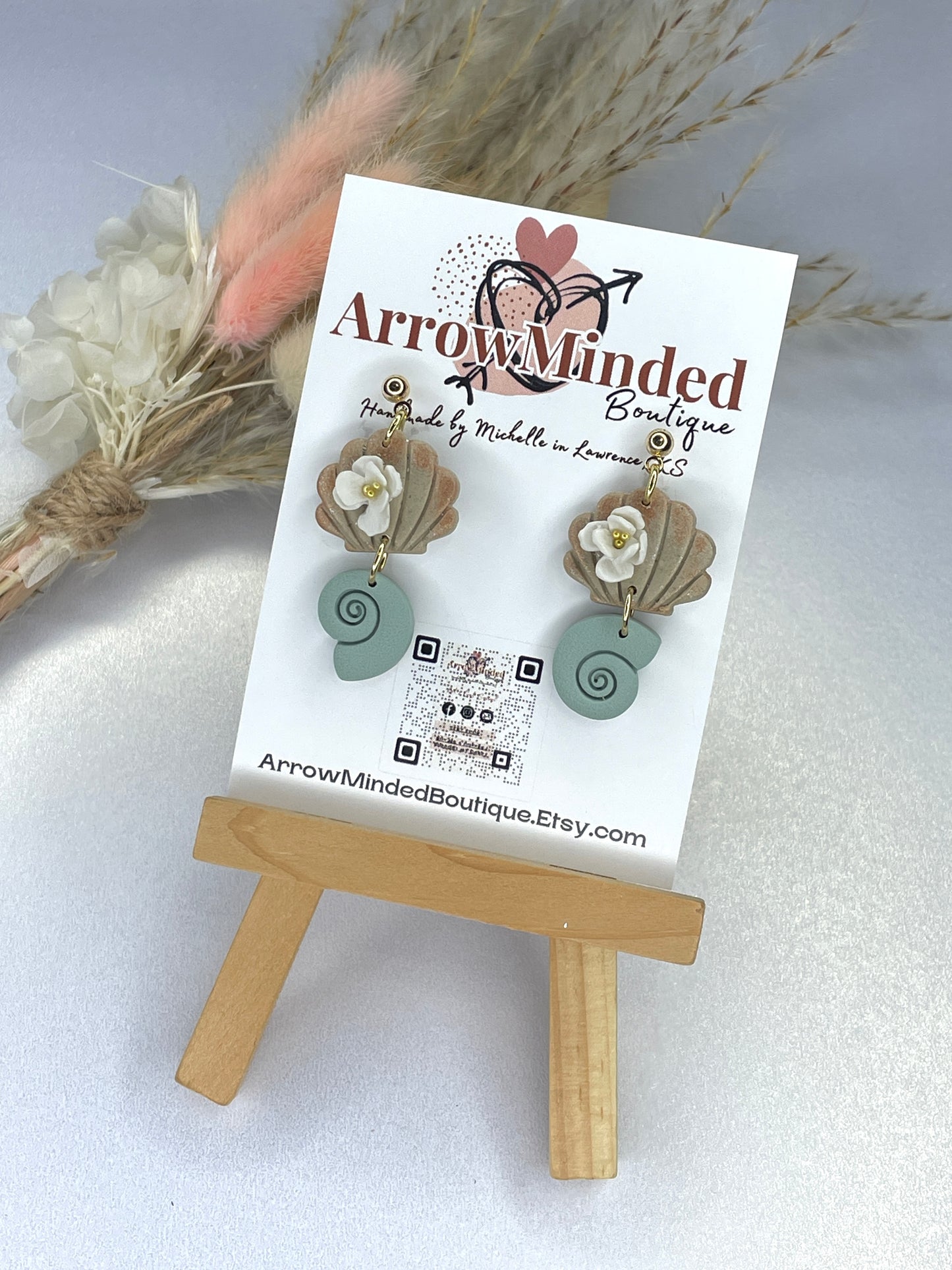 Handmade Seashell Floral Dangle Earrings