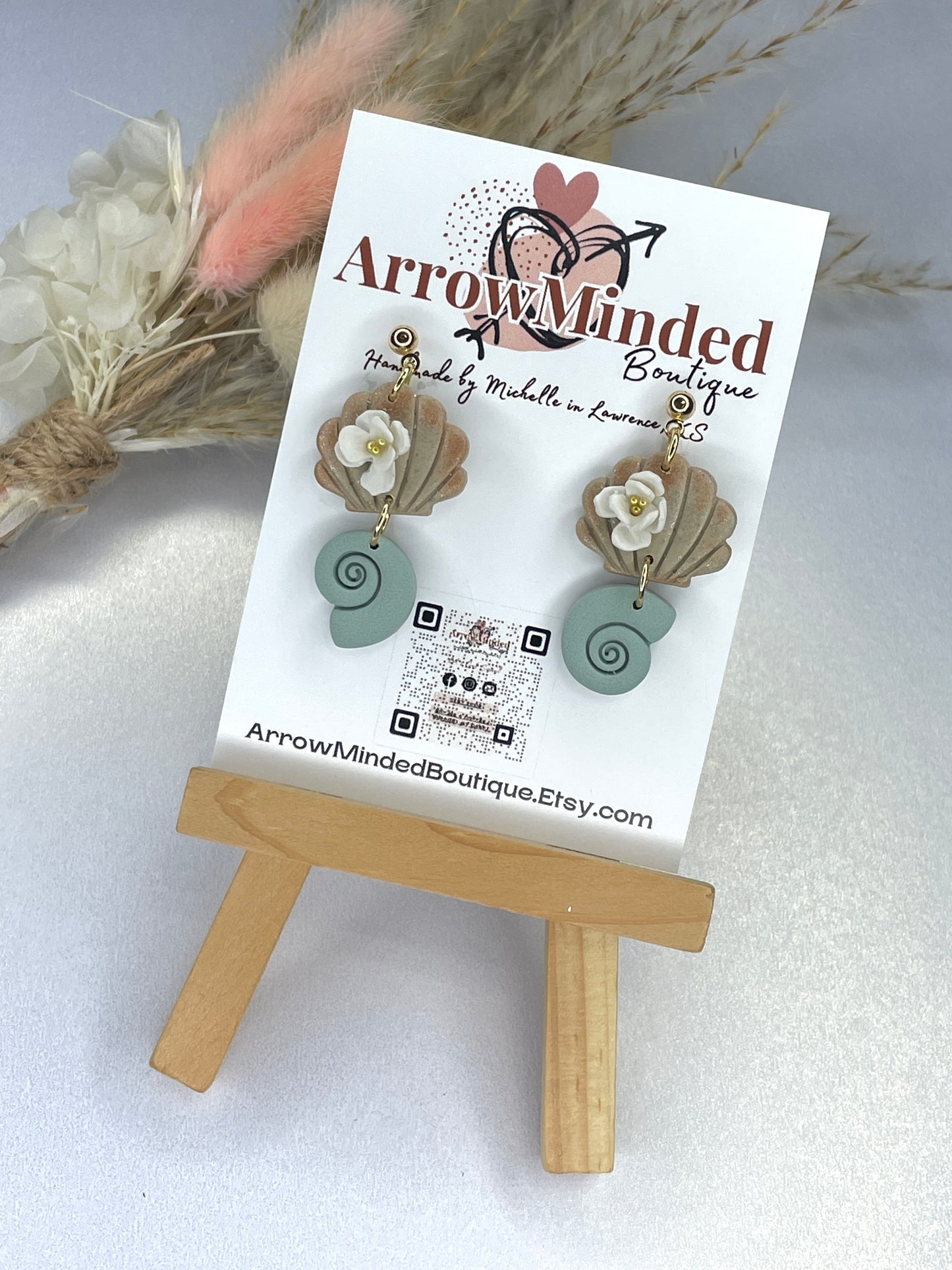 Handmade Seashell Floral Dangle Earrings