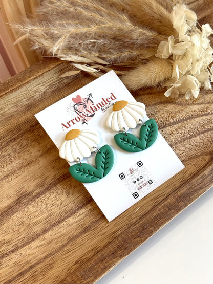 Handmade Silver Meadows Daisy Earrings